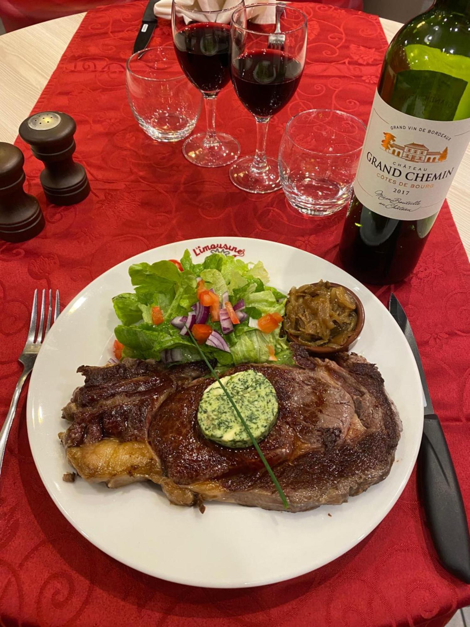 Brit Hotel Brive La Gaillarde - Restaurant La Limousine Malemort Dış mekan fotoğraf