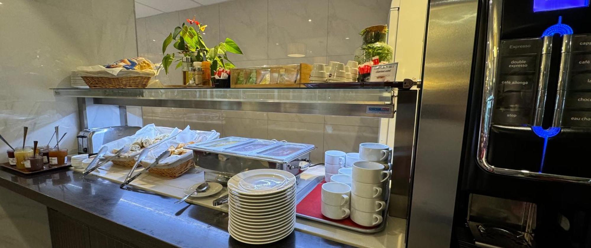Brit Hotel Brive La Gaillarde - Restaurant La Limousine Malemort Dış mekan fotoğraf